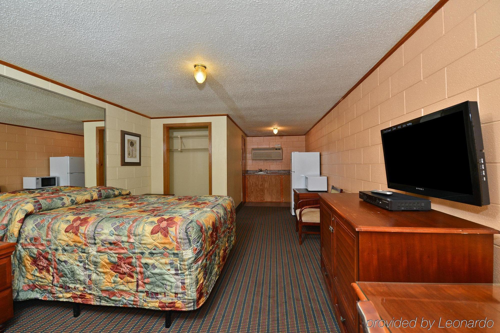 Savannah Inn&Suites Luaran gambar