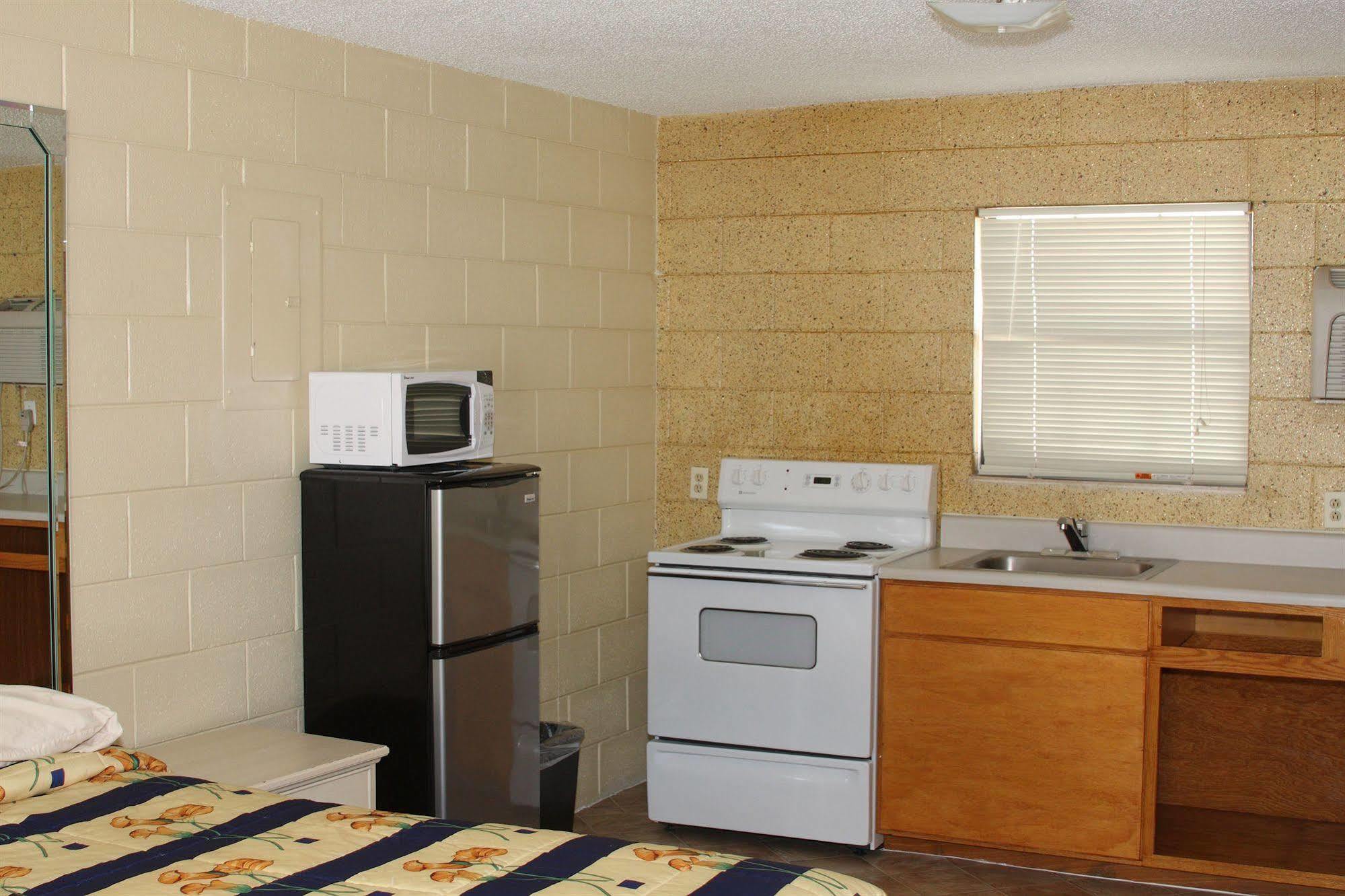 Savannah Inn&Suites Luaran gambar